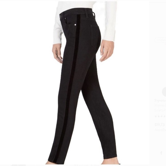 Maison Jules Denim - ♻️Reposted NWOT Maison Jules black skinny jeans with velvet stripes in size 28